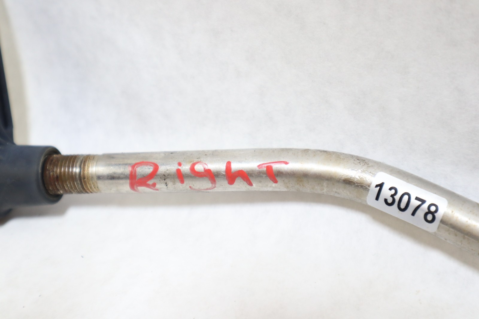 2004 - 07 SEA-DOO GTX 4TEC OEM RH TIE ROD 277001063 - Image 3