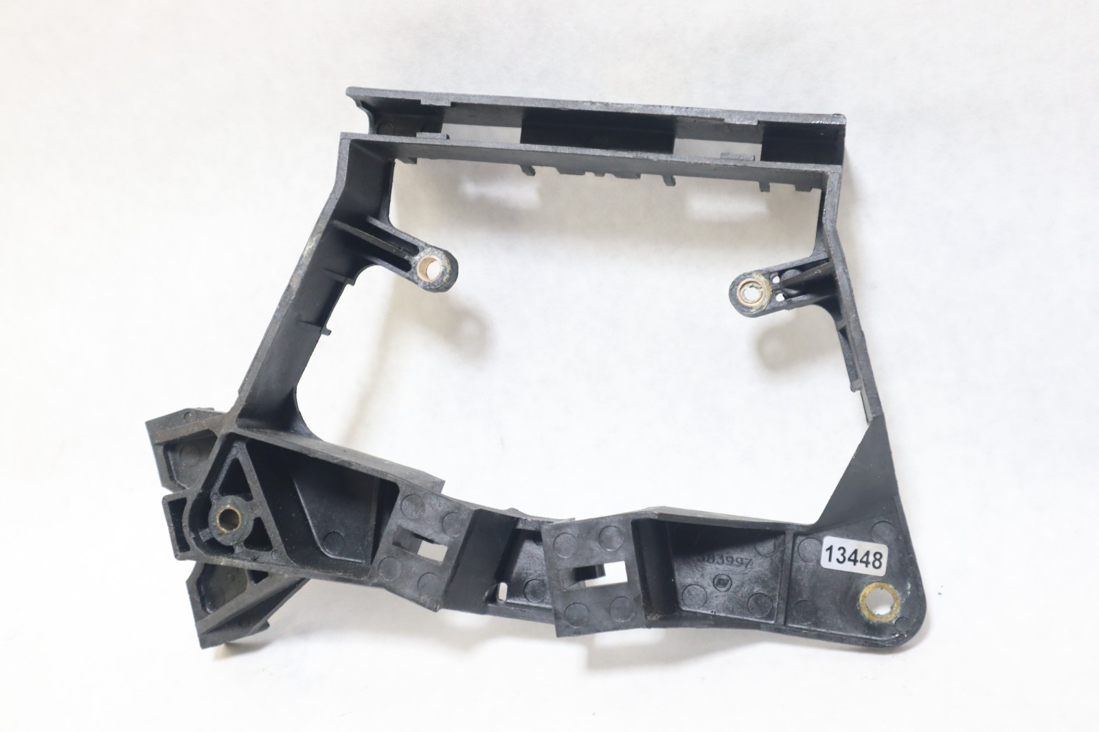 Johnson Evinrude Electrical Bracket Assy 583997 0583997 - Image 2