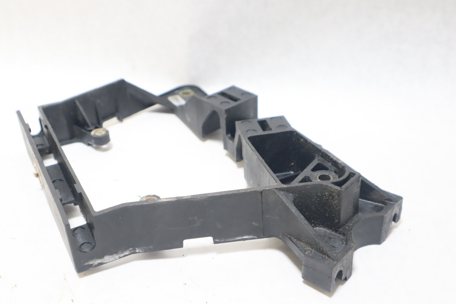 Johnson Evinrude Electrical Bracket Assy 583997 0583997 - Image 6