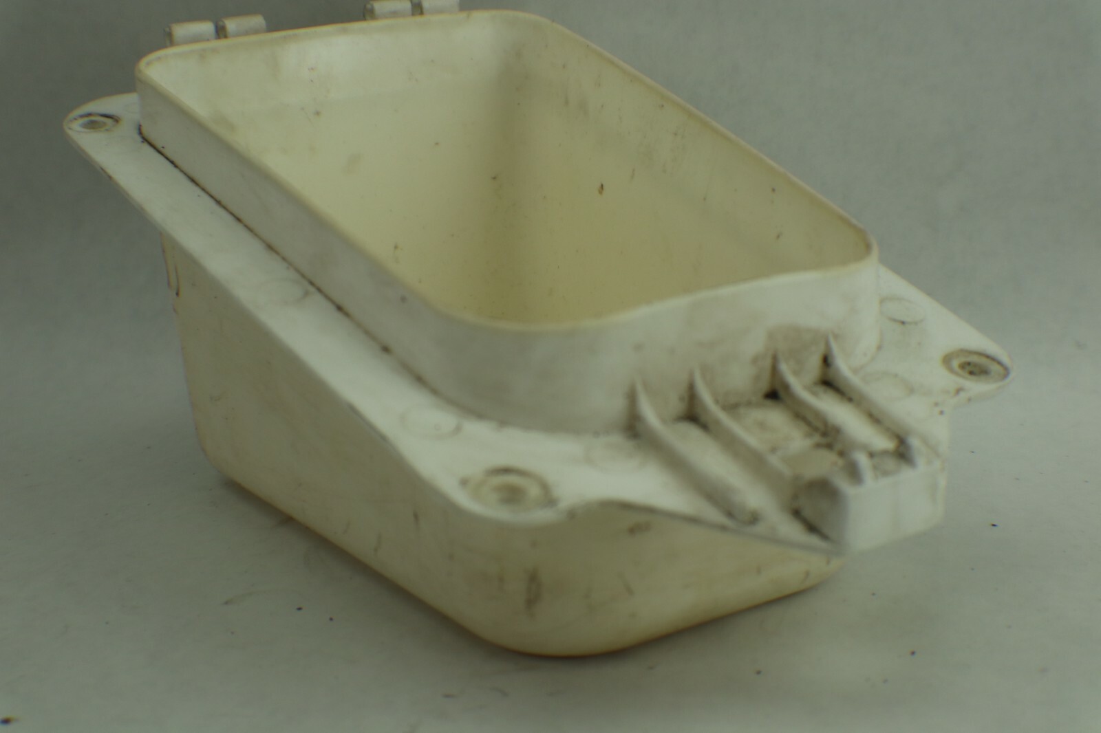 SEA DOO BOX GLOVE 269500439 - Image 3