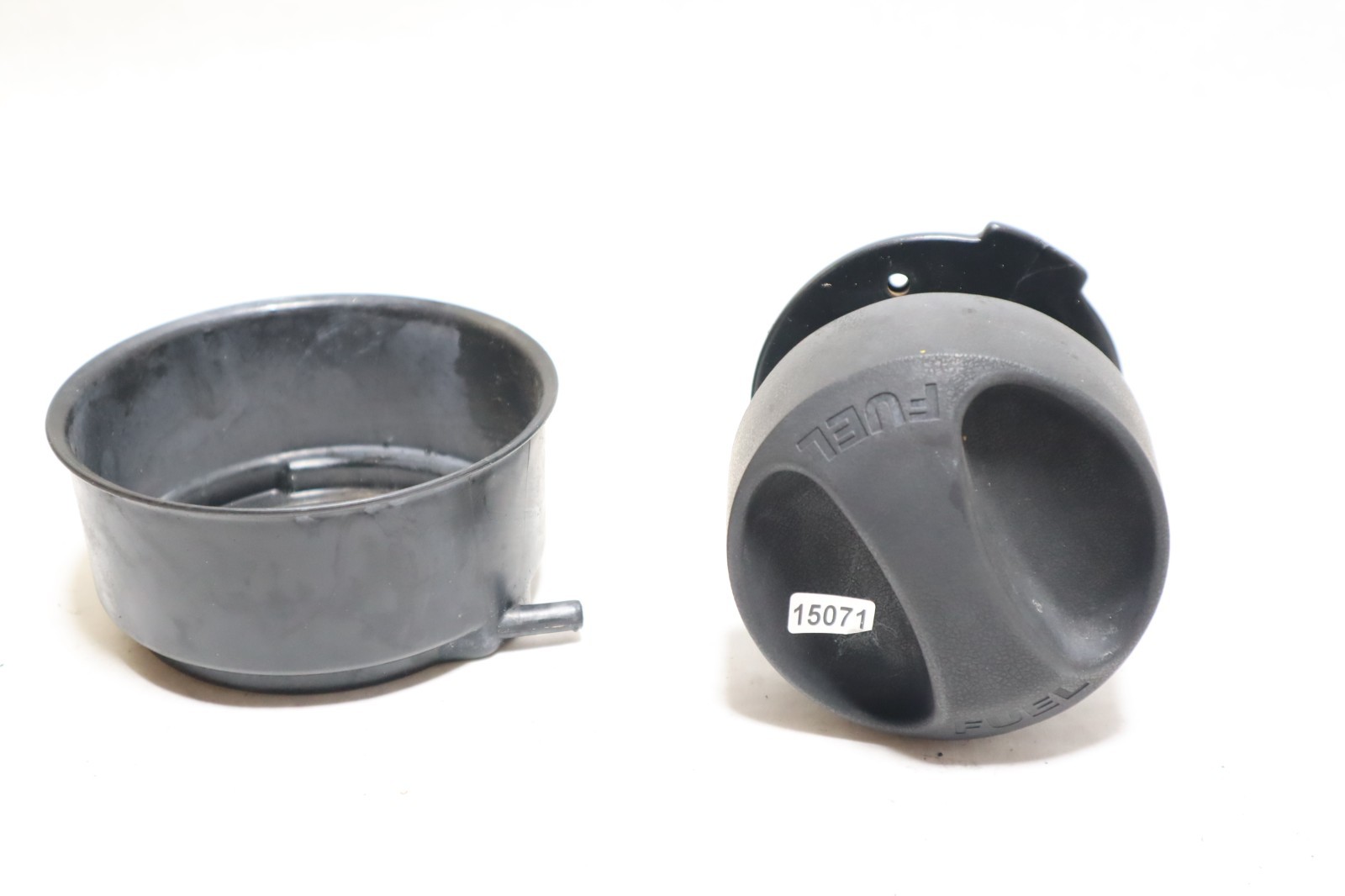 03-07 HONDA AQUATRAX r12 R-12 OEM GAS FUEL CAP 17620-HW3-670 - Image 2