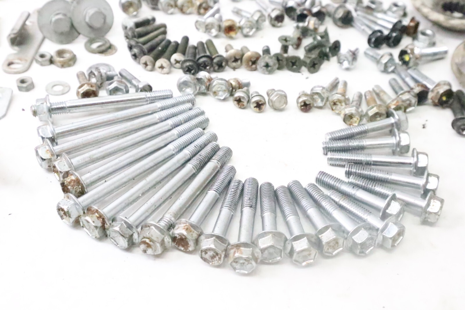 1998-2001 EVINRUDE 60-70 HP 4 STROKE mixed bolts hardware - Image 3
