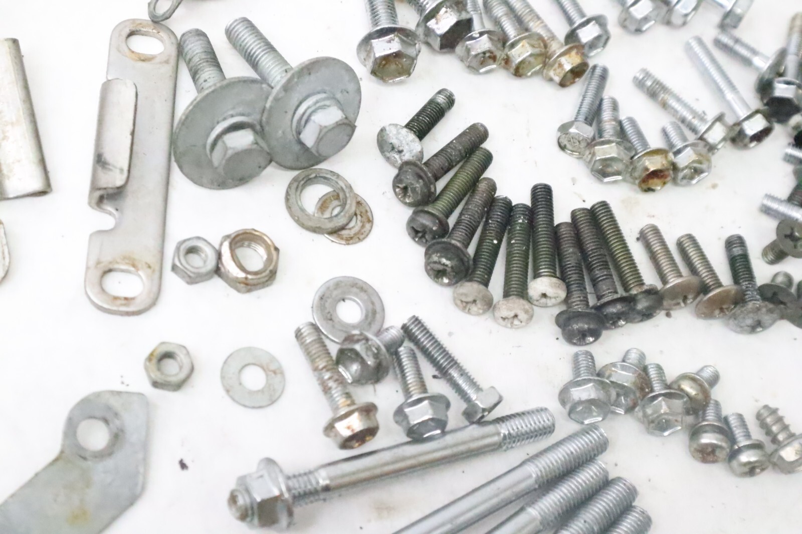 1998-2001 EVINRUDE 60-70 HP 4 STROKE mixed bolts hardware - Image 11