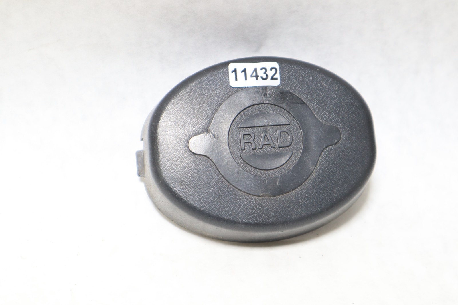 2000 2001 can-am Bombardier traxter 4x4 Rear Fender Radiator Cap Cover - Image 2