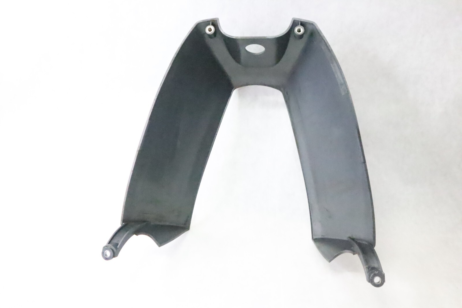 1999 - 2005 F25 25hp Yamaha Outboard 65W-42741-01-00 APRON - Image 7
