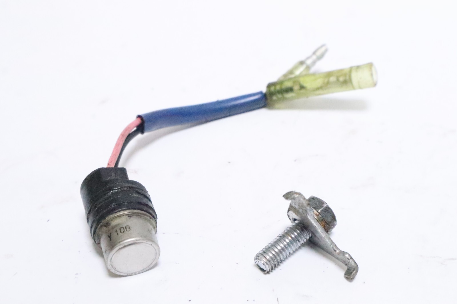 1990-1997 Yamaha 40 hp Temperature Sending Sensor 6E9-82560-00-00 thermo switch - Image 3