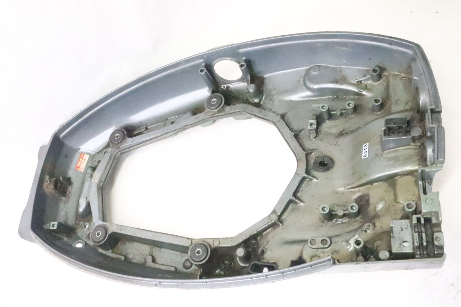 2005 Yamaha F 25 hp 4 Stroke Bottom Cowling Engine Cover 65W-42710-16-4D - Image 2