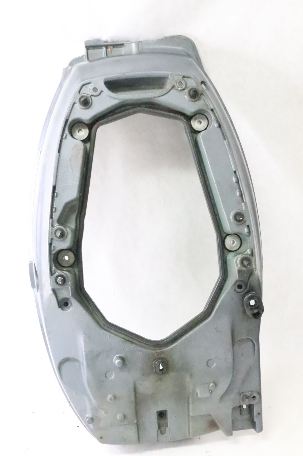 2005 Yamaha F 25 hp 4 Stroke Bottom Cowling Engine Cover 65W-42710-16-4D - Image 7