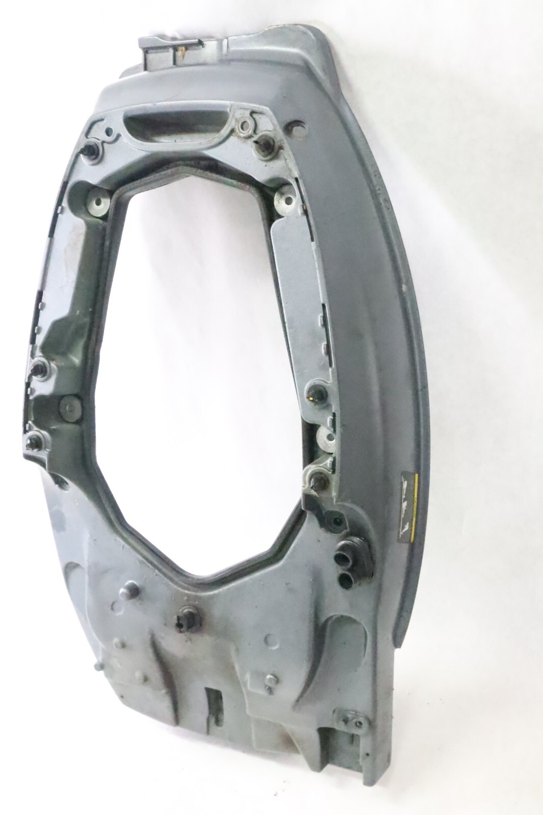 2005 Yamaha F 25 hp 4 Stroke Bottom Cowling Engine Cover 65W-42710-16-4D - Image 8