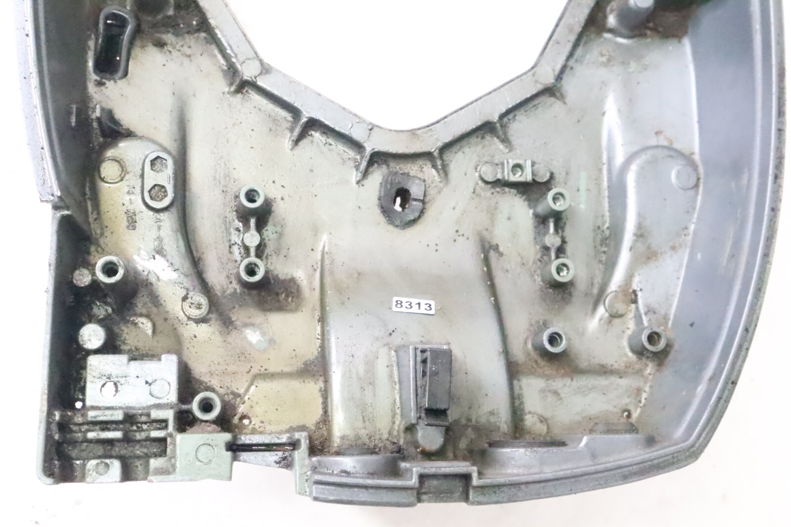 2005 Yamaha F 25 hp 4 Stroke Bottom Cowling Engine Cover 65W-42710-16-4D - Image 10