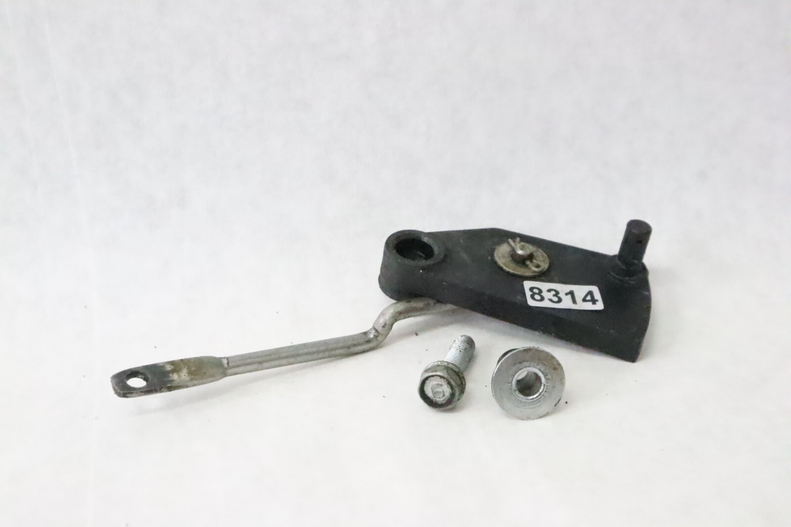 YAMAHA 25 HP SHIFT ROD LEVER 65W-44125-00-00 + ROD 65W-44192-00-00 - Image 3