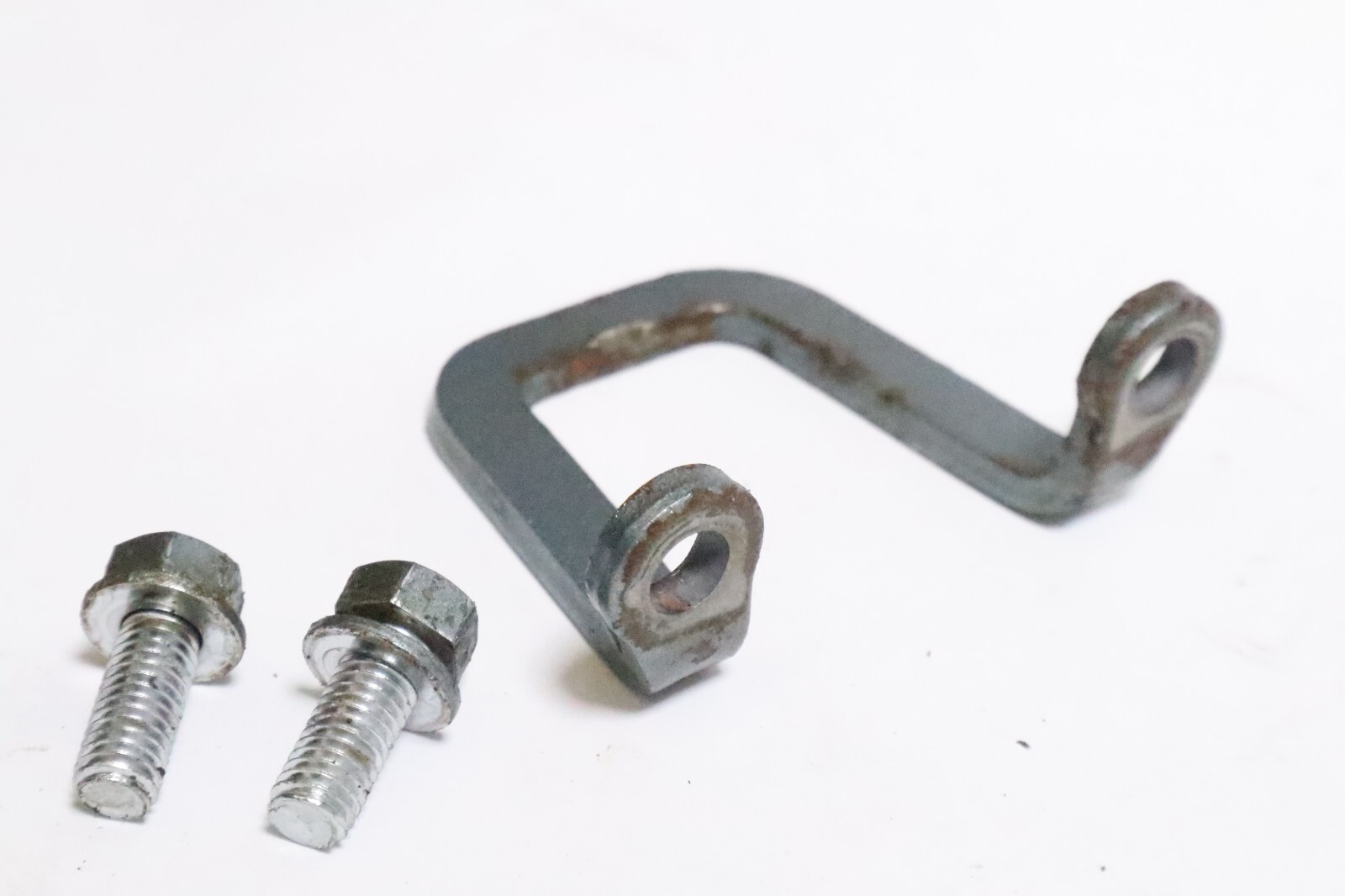 YAMAHA ENGINE HANGER LIFTING EYE 676-11119-00-00 - Image 4