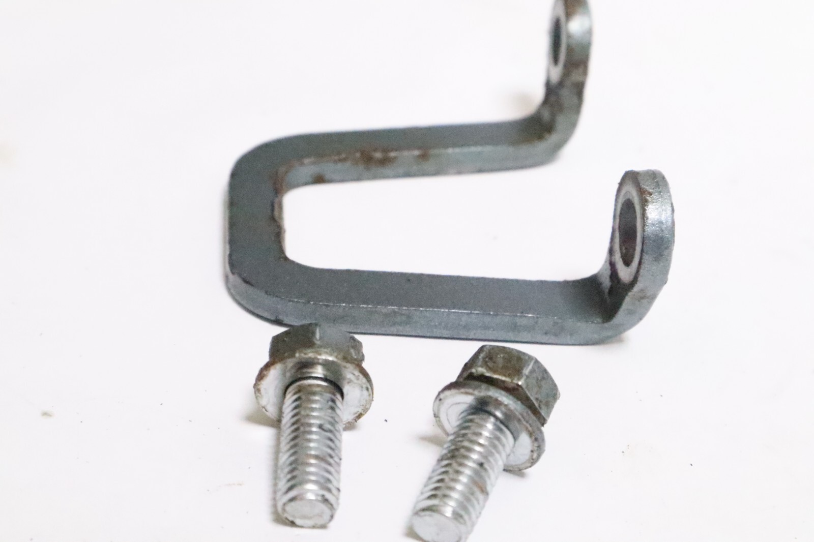 YAMAHA ENGINE HANGER LIFTING EYE 676-11119-00-00 - Image 5