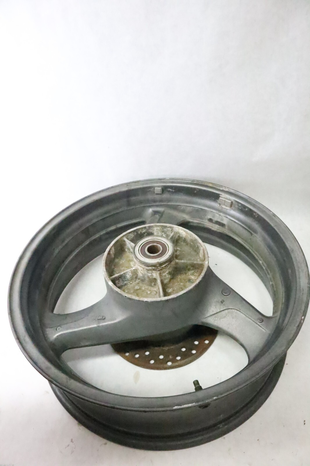 2002 02 Honda SuperHawk Vtr1000f Rear Wheel Back 42650-MBW-D01ZA