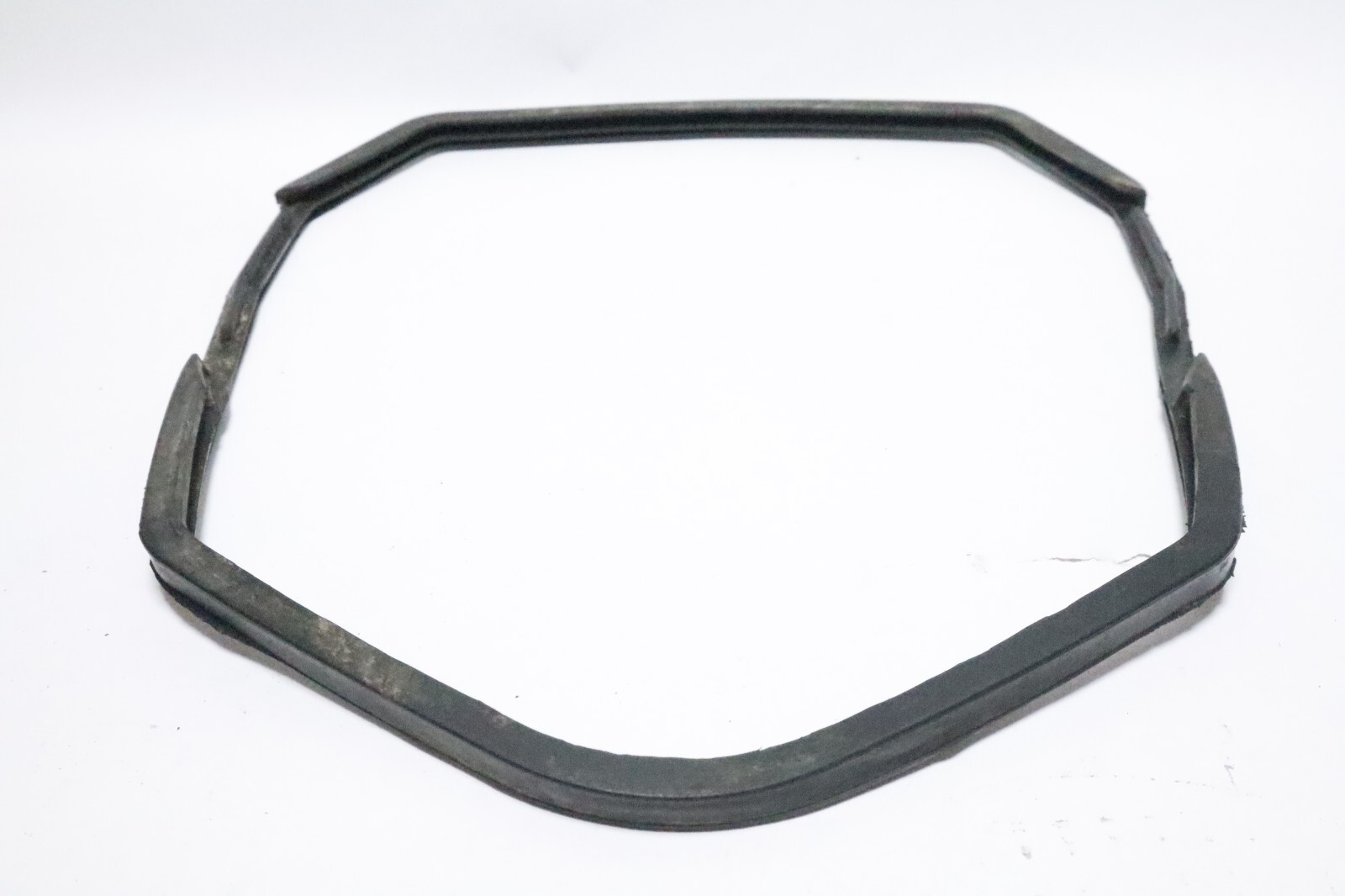 SUZUKI ENGINE LOW SEAL BLACK 61113-87D01 MARINE BOAT - Image 15
