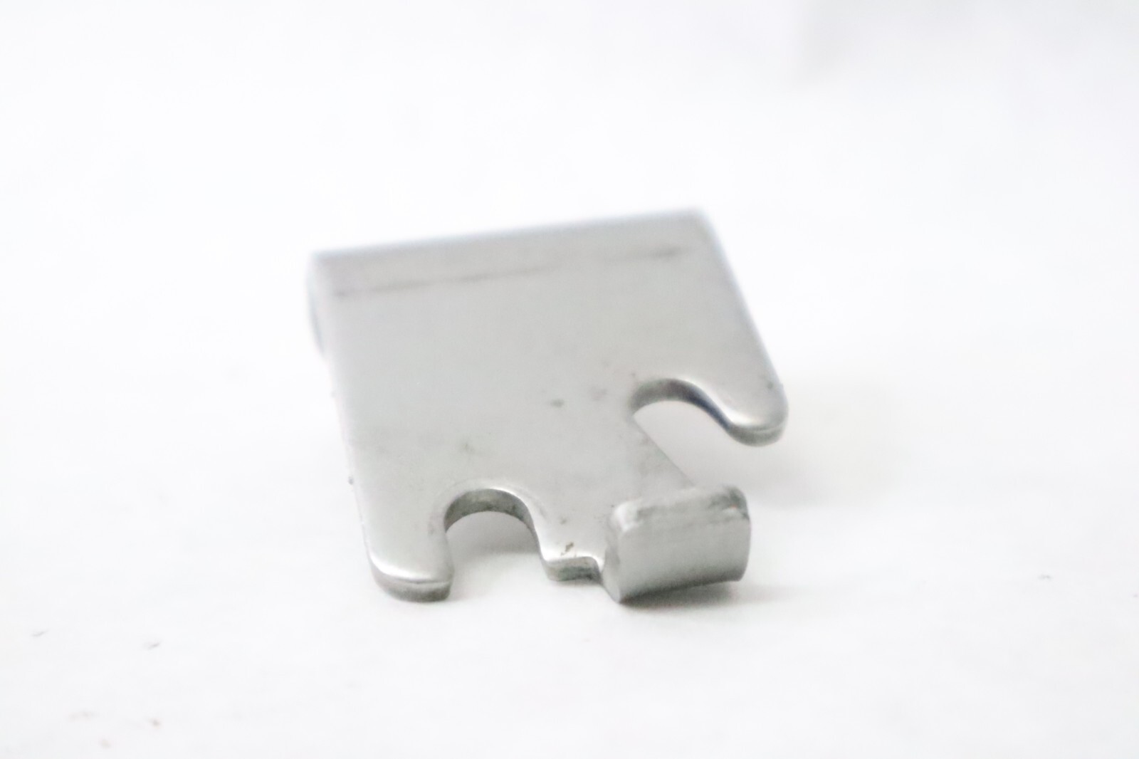 90/120/140 HP Nissan Tohatsu Shift Throttle Cable Clip 1992-2003 3B7-83720-0