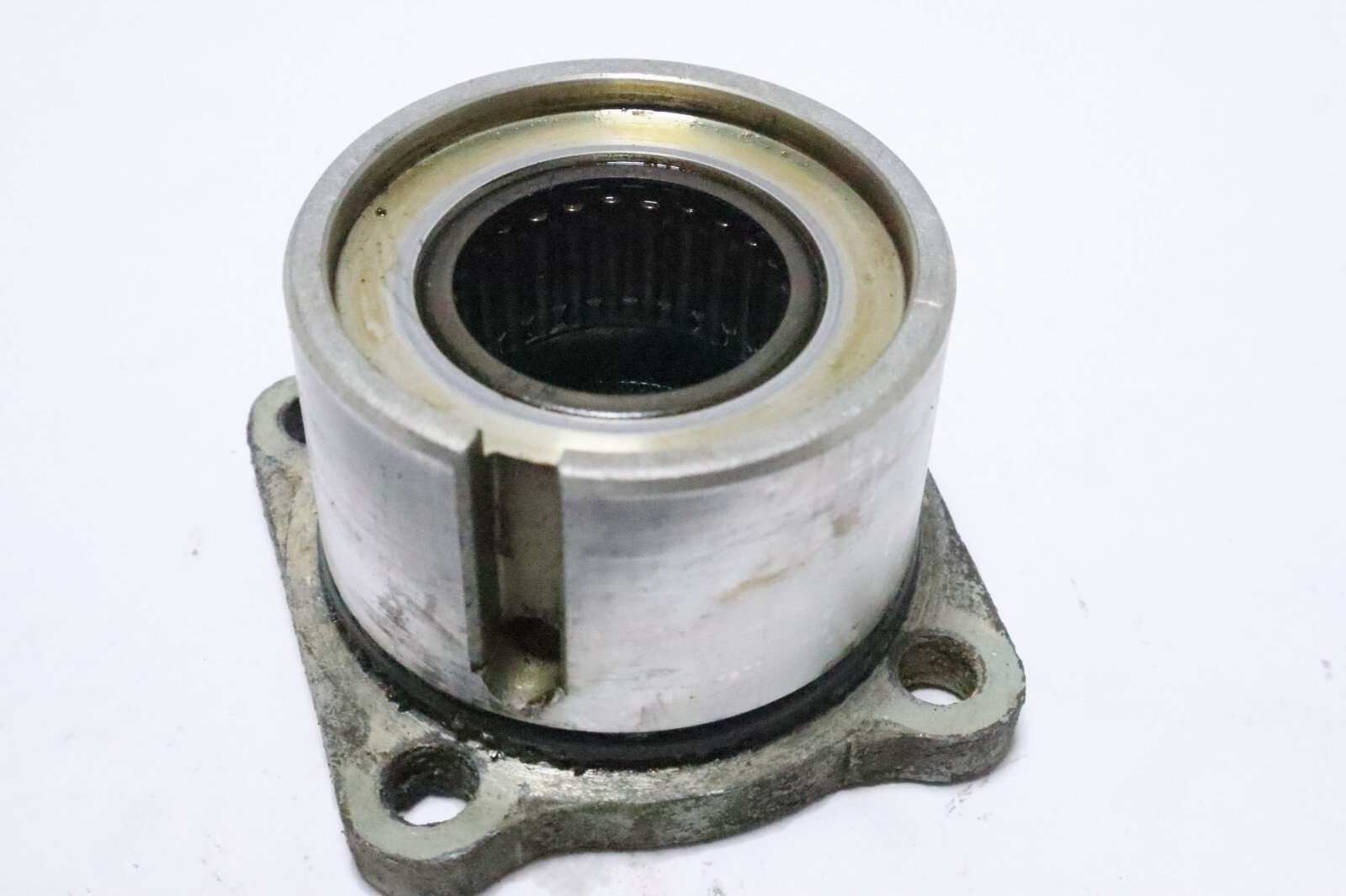 56130-87D00 Suzuki Drive Shaft Bearing Housing - Image 7
