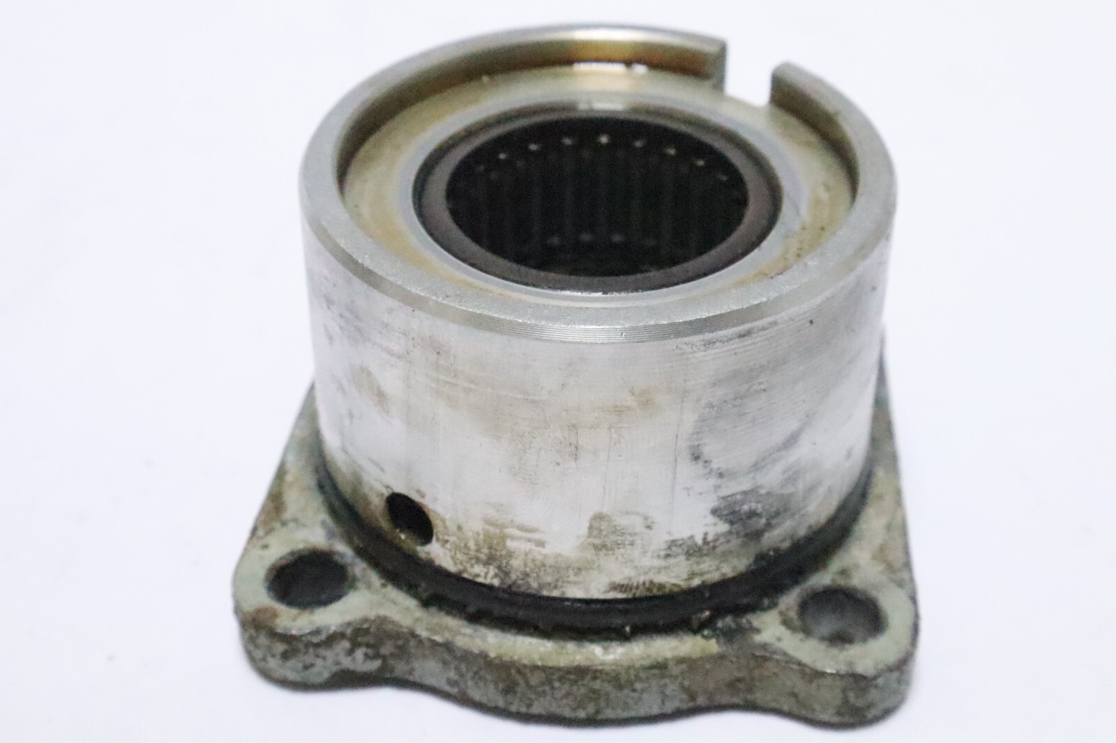 56130-87D00 Suzuki Drive Shaft Bearing Housing - Image 12