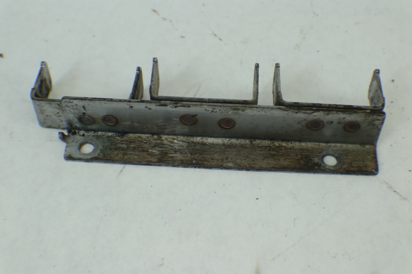 YAMAHA PRO V 150 175 200 HP 2 STROKE RELAY BRACKET 1990 - 1995