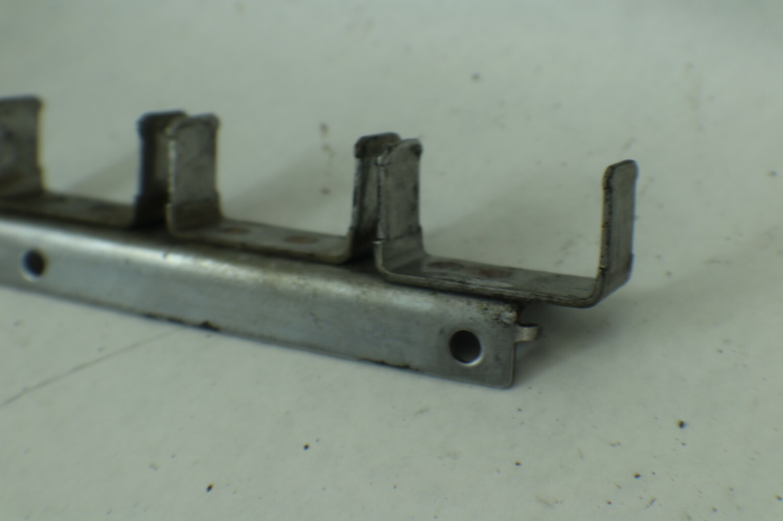 YAMAHA PRO V 150 175 200 HP 2 STROKE RELAY BRACKET 1990 - 1995 - Image 7