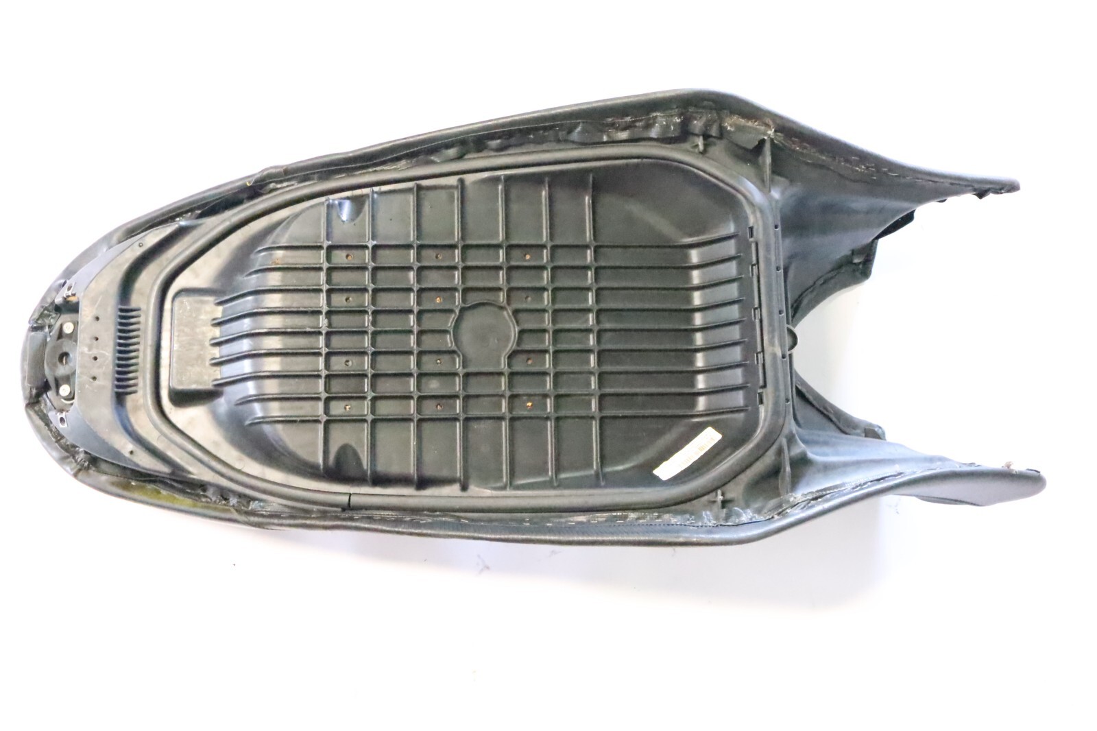 2004 - 2006 SEADOO RXP SEAT ASSY WITH jet trim seat cover - Image 11