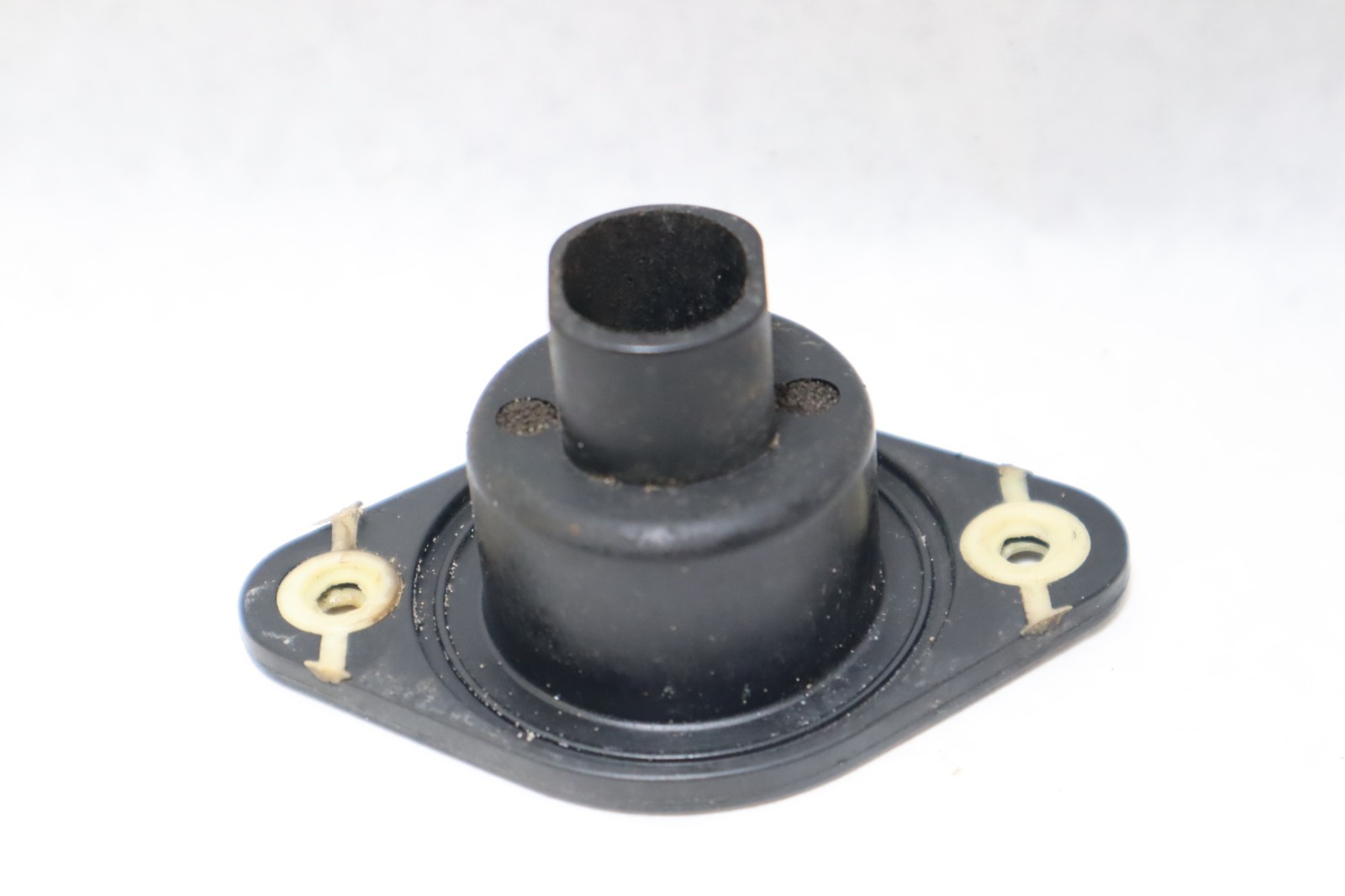 OEM SeaDoo 277001163 Rod Grommet - GTI GTX RXP RXT GTX WAKE Used - Image 7