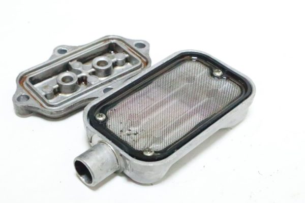 80-83 HONDA GOLDWING 1100 GL1100 OEM ENGINE INNER OIL FILTER PICKUP SCREEN-COVER USED - Image 8