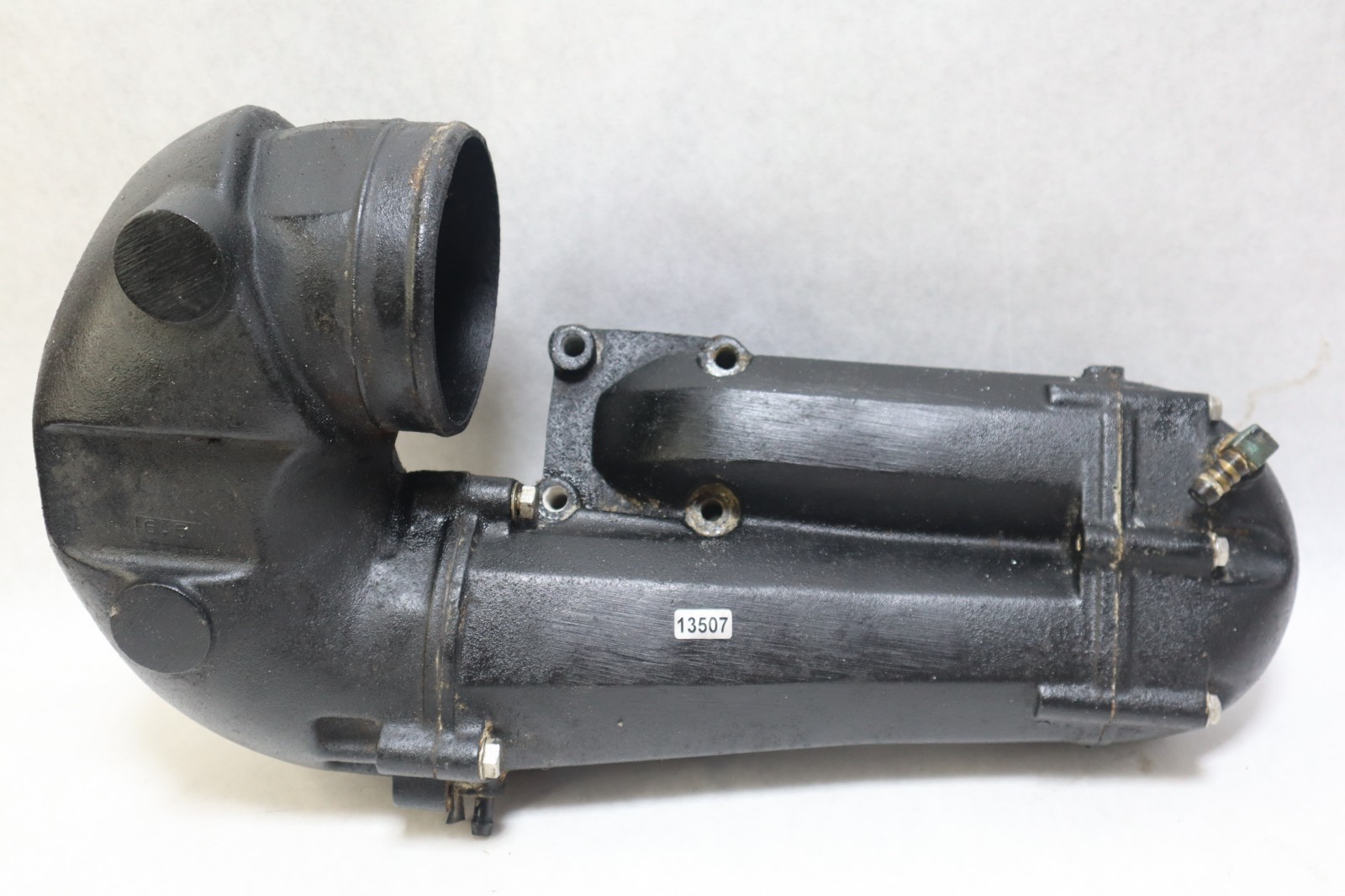1987 KAWASAKI JET SKI 300 JS300 Exhaust Pipe Muffler Manifold 18001-3724