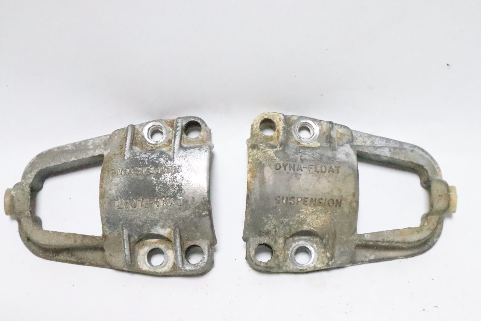 35608 Mercury 1976 85hp 4cylinder outboard clamp covers