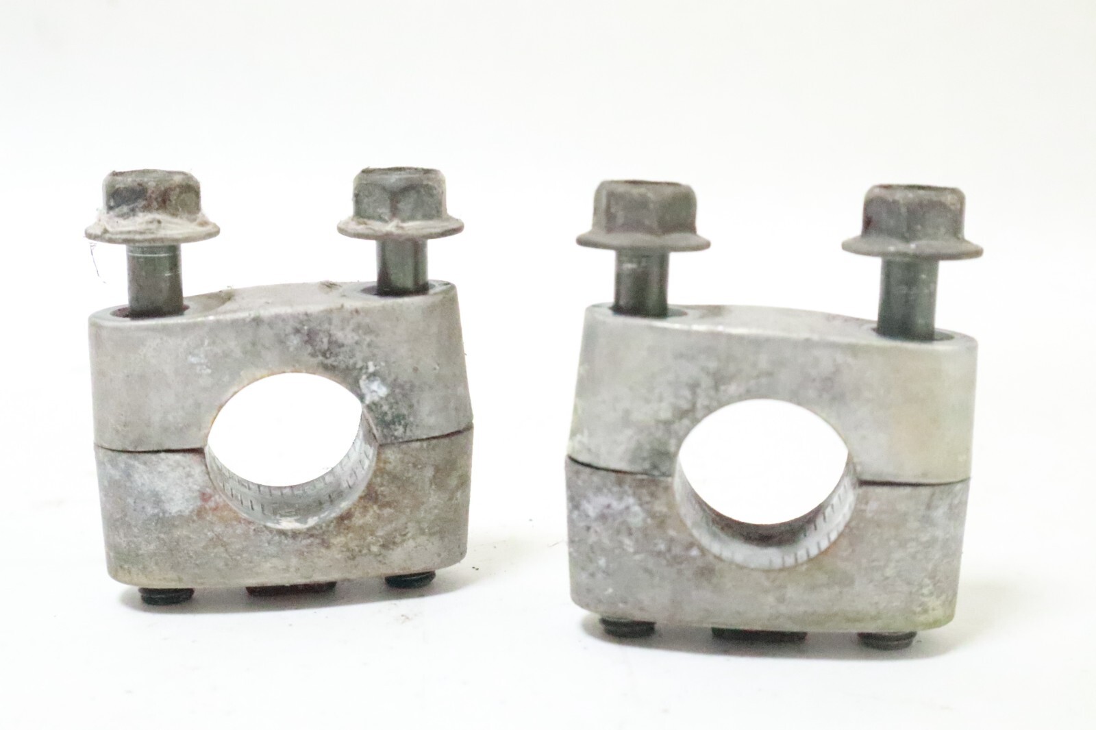 Wolverine Big Bear Grizzly Handlebar Block Lower/Upper P/N: 2HR-23442-00-98 - Image 3
