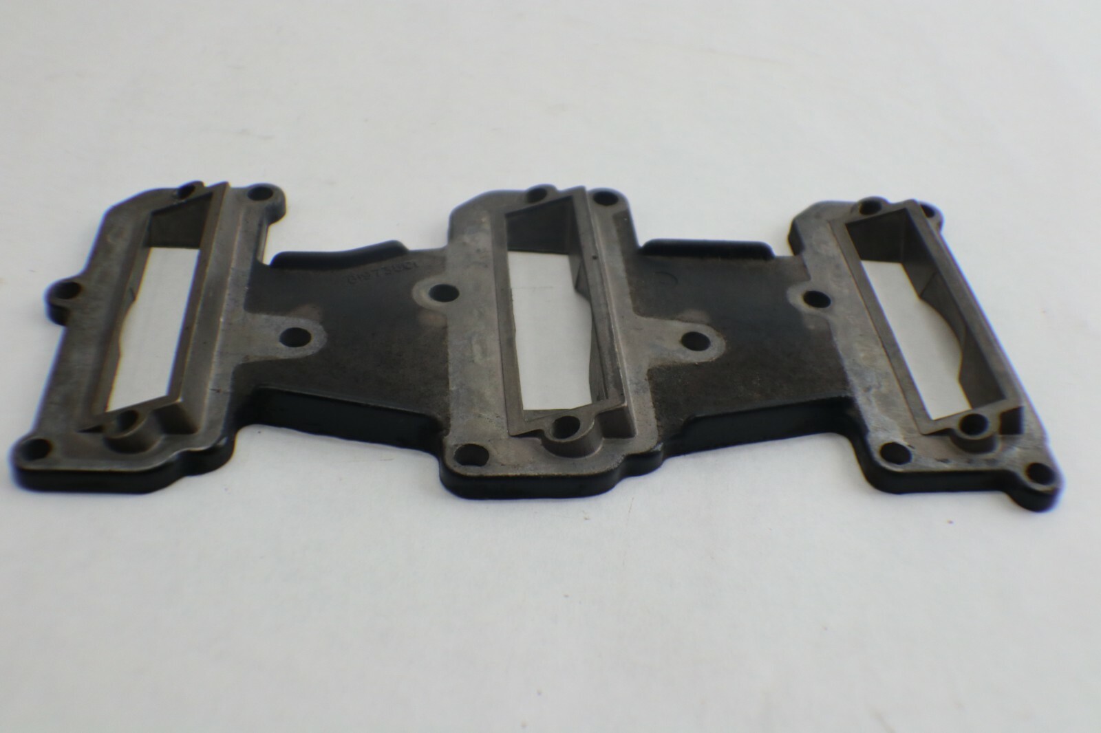 819735 Force 1991-1999 Reed Adaptor Plate 75 90 HP 3 Cylinder - Image 6