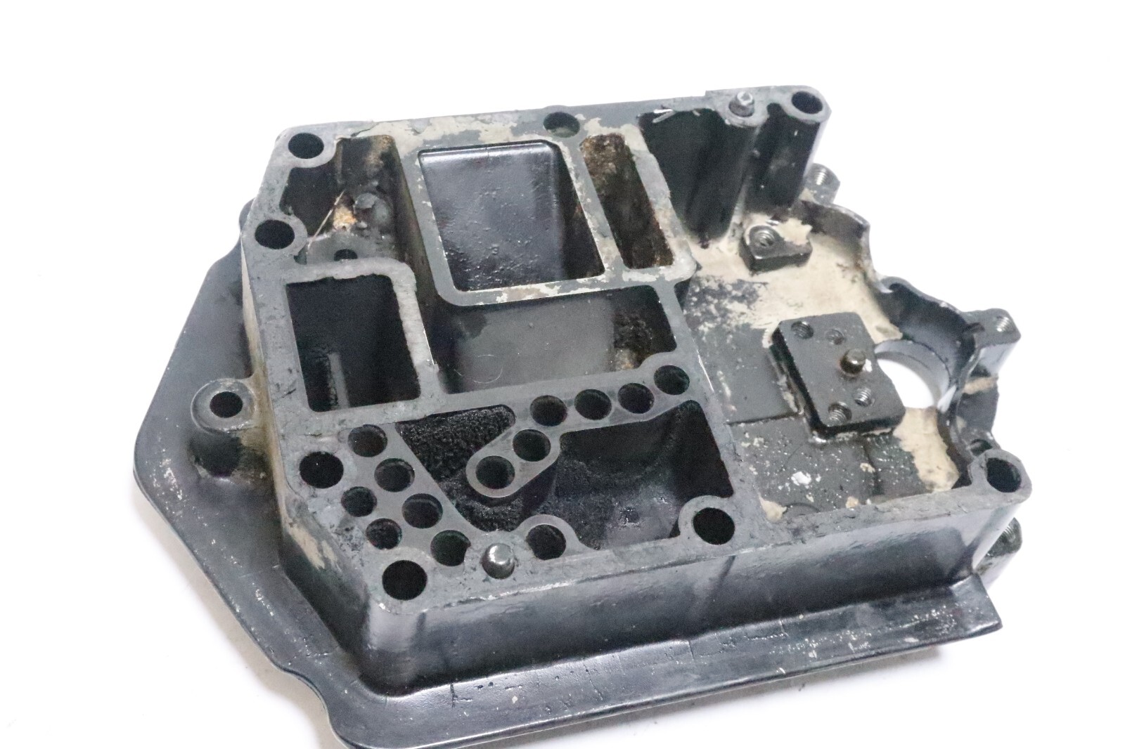 Mercury 65 75 80 90 100 115 125 HP Exhaust Plate Assembly 42954A 5 1994-2004 - Image 10