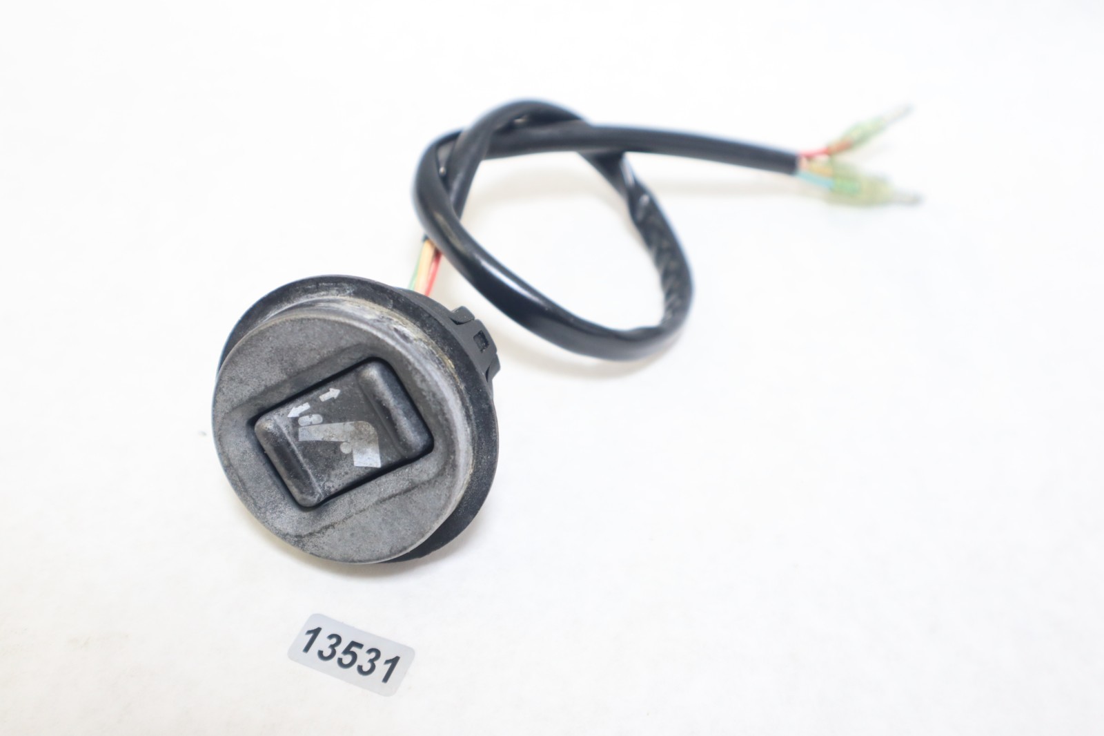 Nissan Tohatsu Power Trim & Tilt Switch 3E0726150 - Image 2
