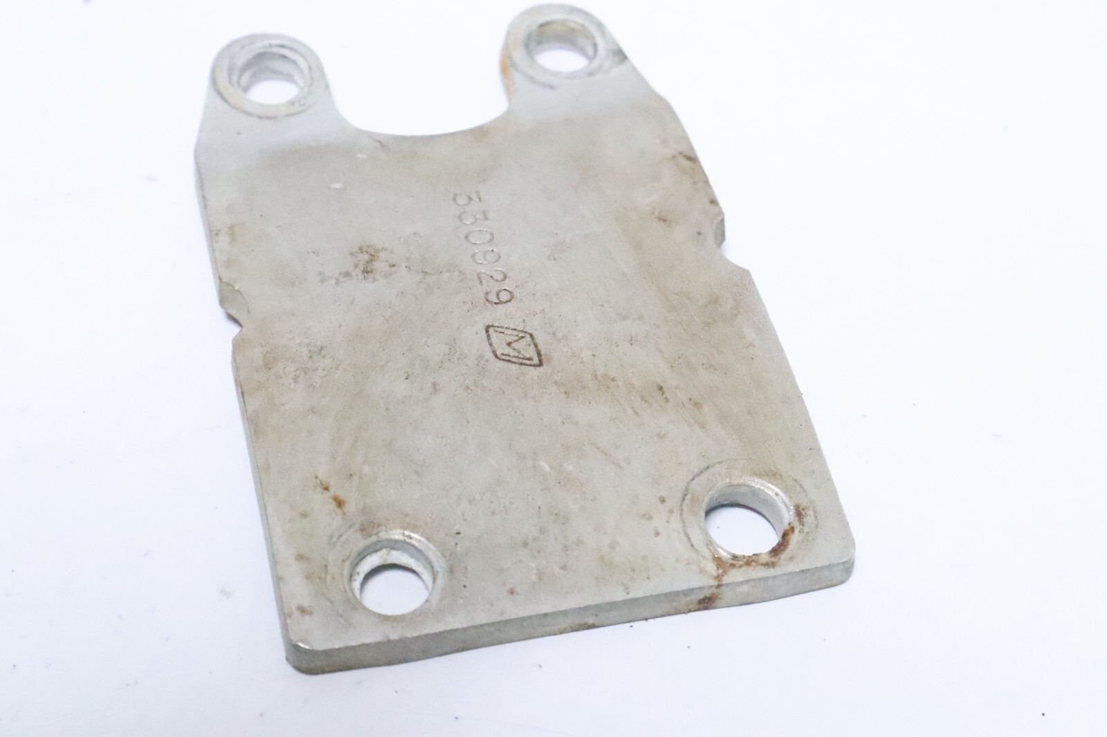 EVINRUDE/JOHNSON #330929 UPPER MOUNT PLATE - Image 7