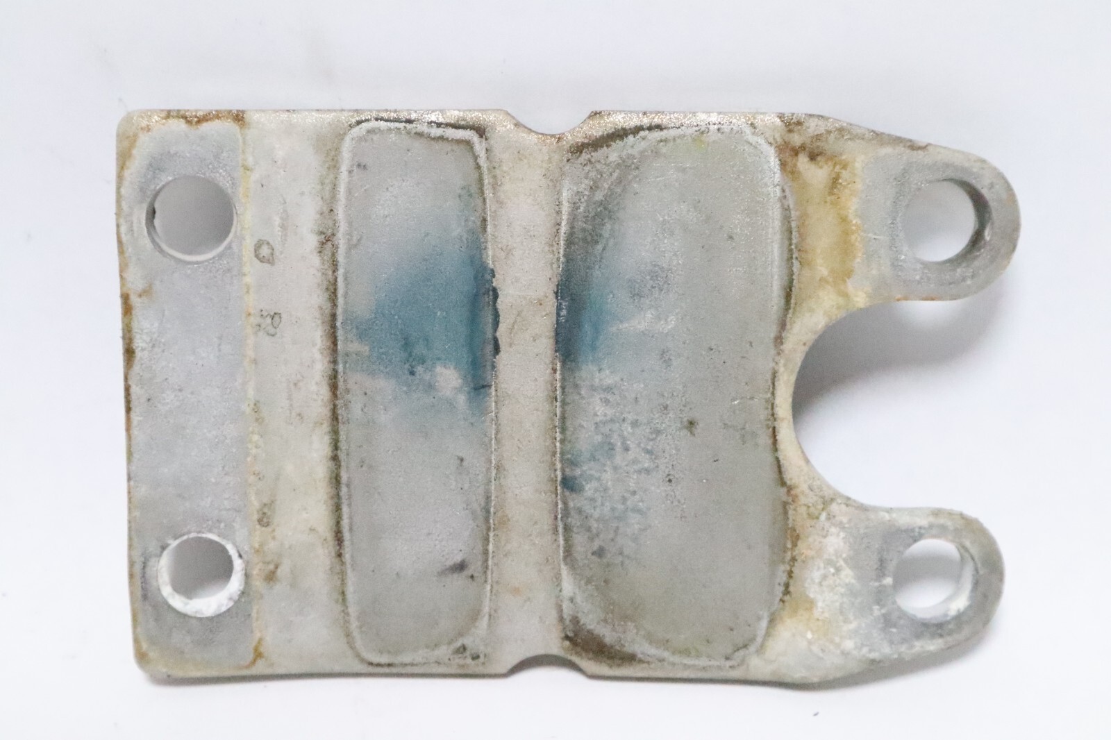 EVINRUDE/JOHNSON #330929 UPPER MOUNT PLATE - Image 10
