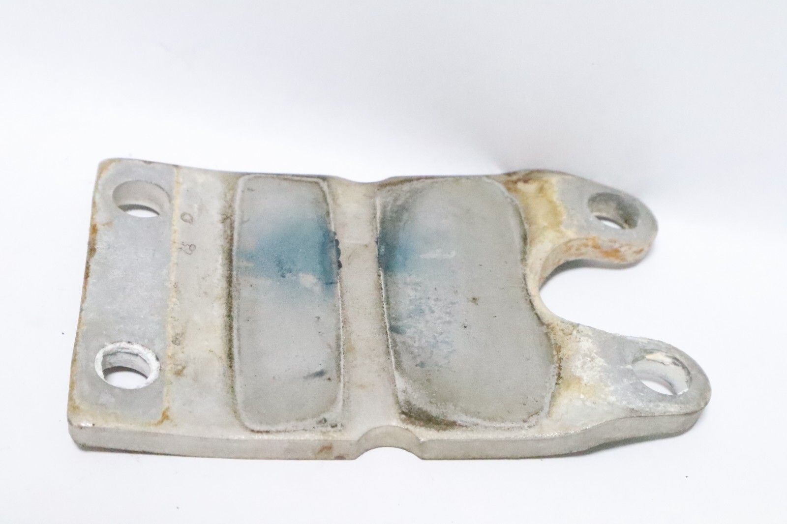 EVINRUDE/JOHNSON #330929 UPPER MOUNT PLATE - Image 11