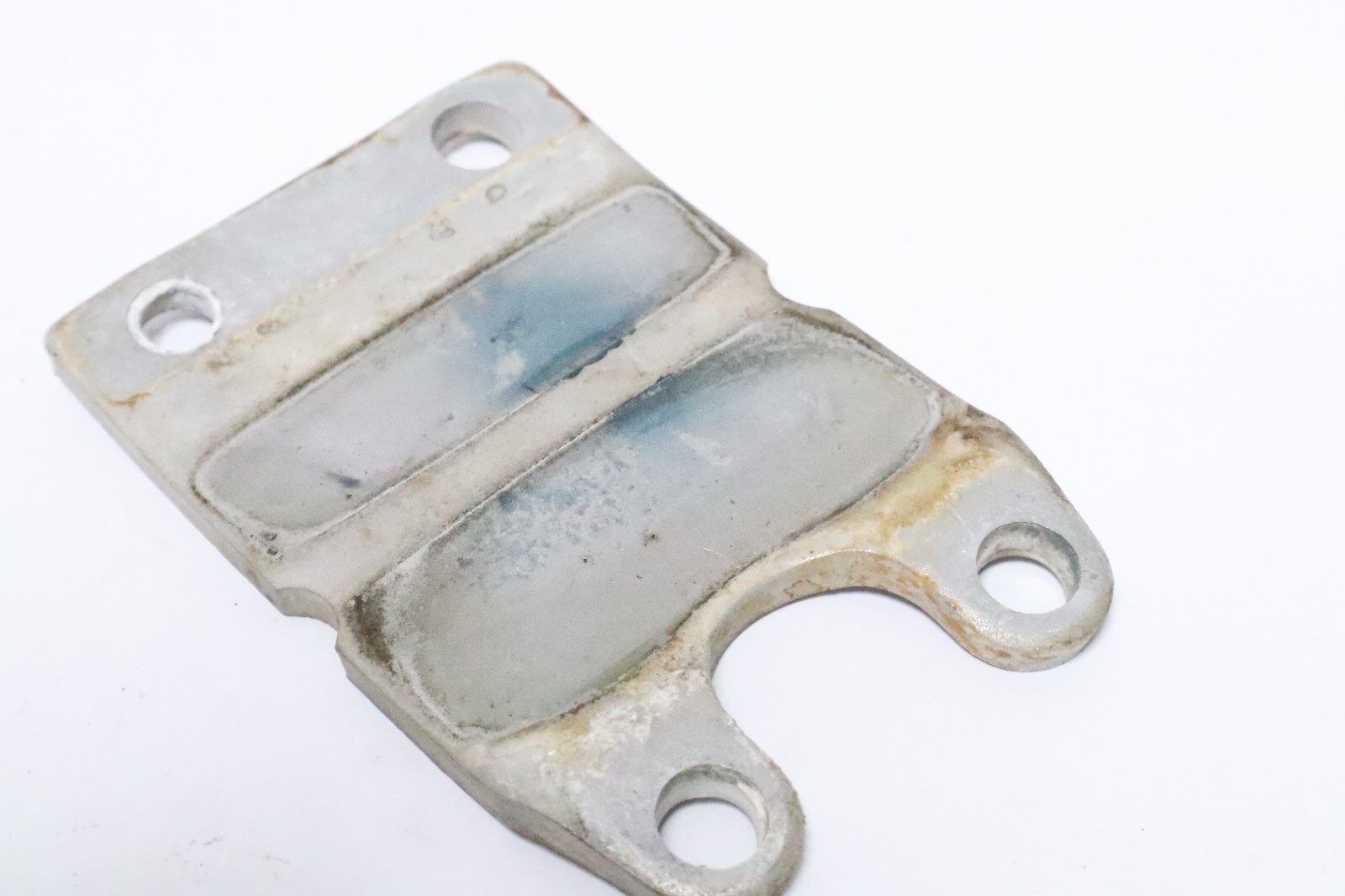 EVINRUDE/JOHNSON #330929 UPPER MOUNT PLATE - Image 13