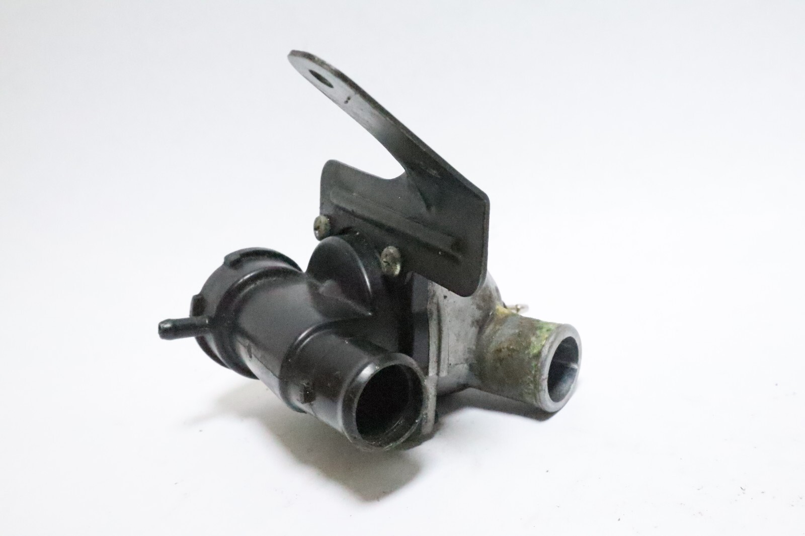 2002 Kawasaki ZZR1200 ZZR 1200 ZX1200C thermostat housing - Image 6