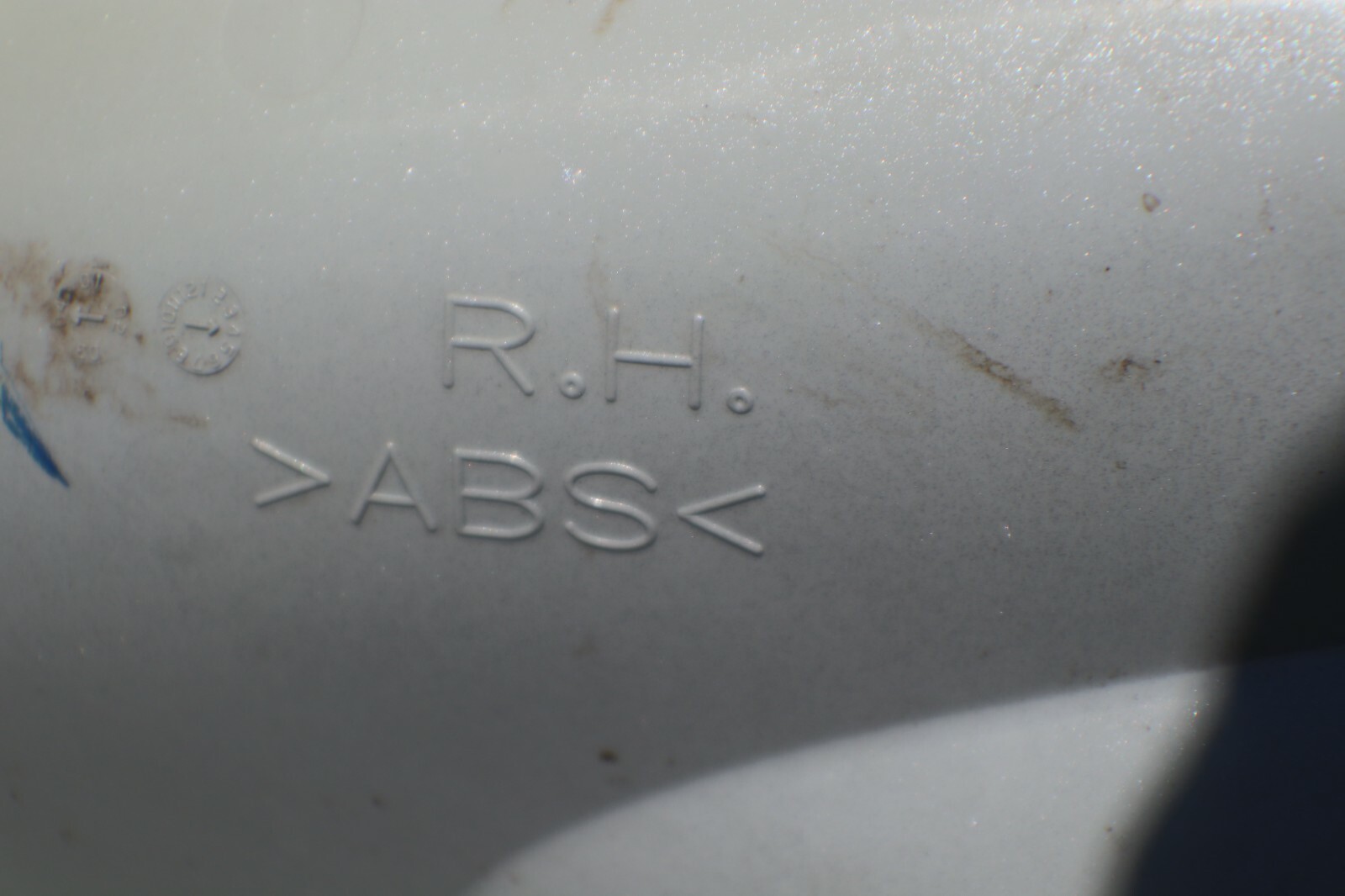 Yamaha WAVERUNNER 04 05 FX CRUISER FX1100 SIDE COVER RIGHT F1B-U377C-40-P0 - Image 8