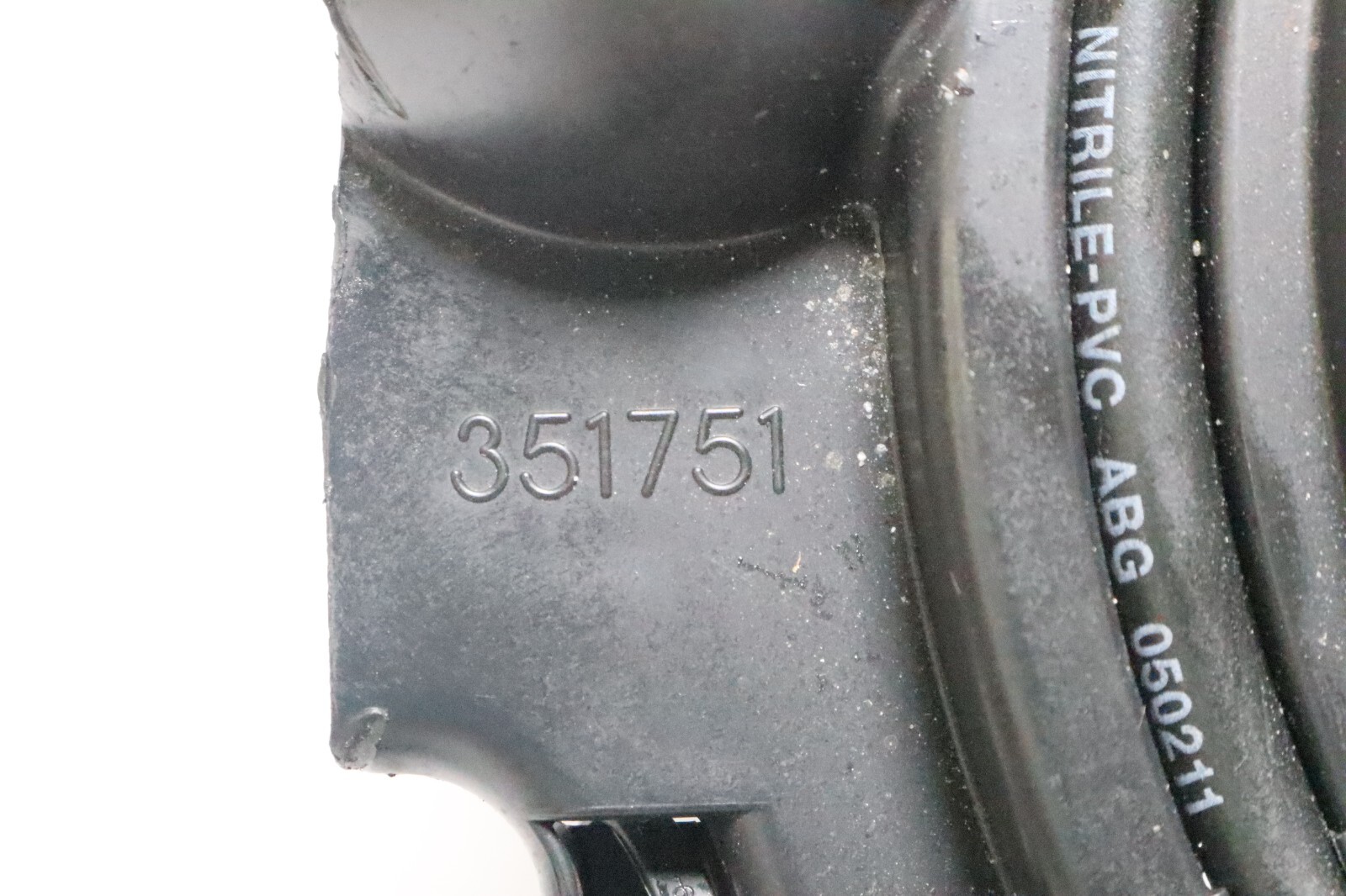 Evinrude/Johnson Outboard Base Flywheel Cover 0351751 115hp - 175hp 2009 - Image 3