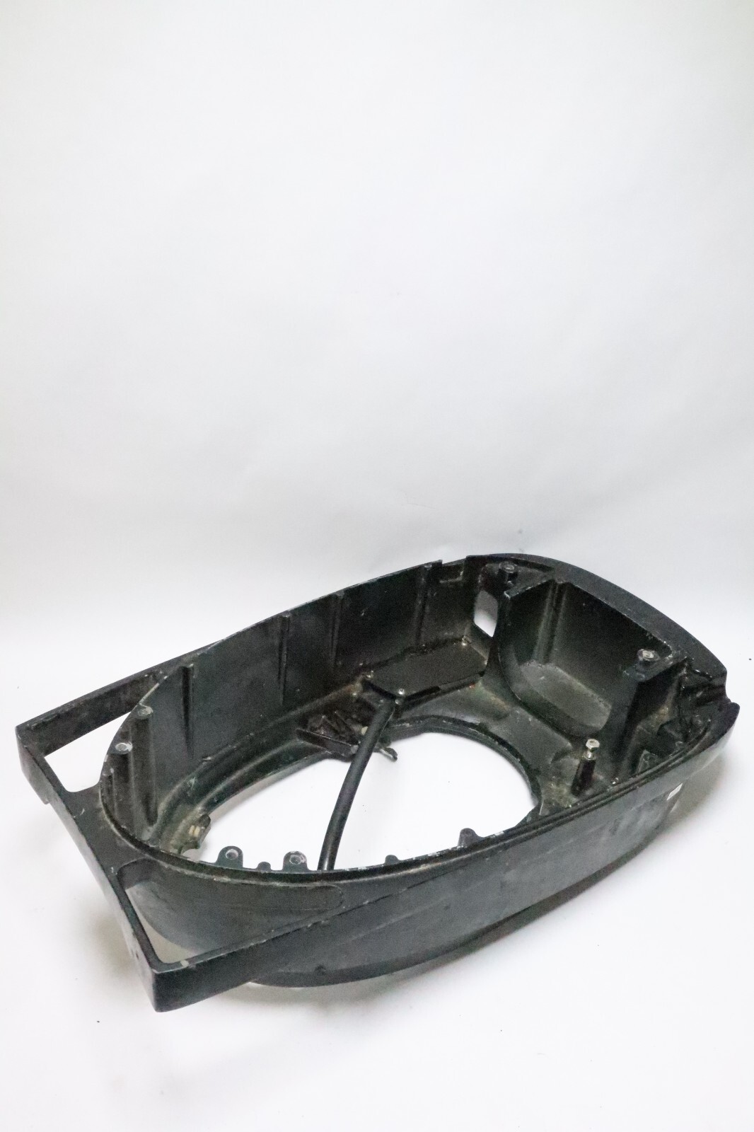 2158-7636 2158-7638 Mercury 80hp 4 Cylinder 2 Stroke Lower Cowling