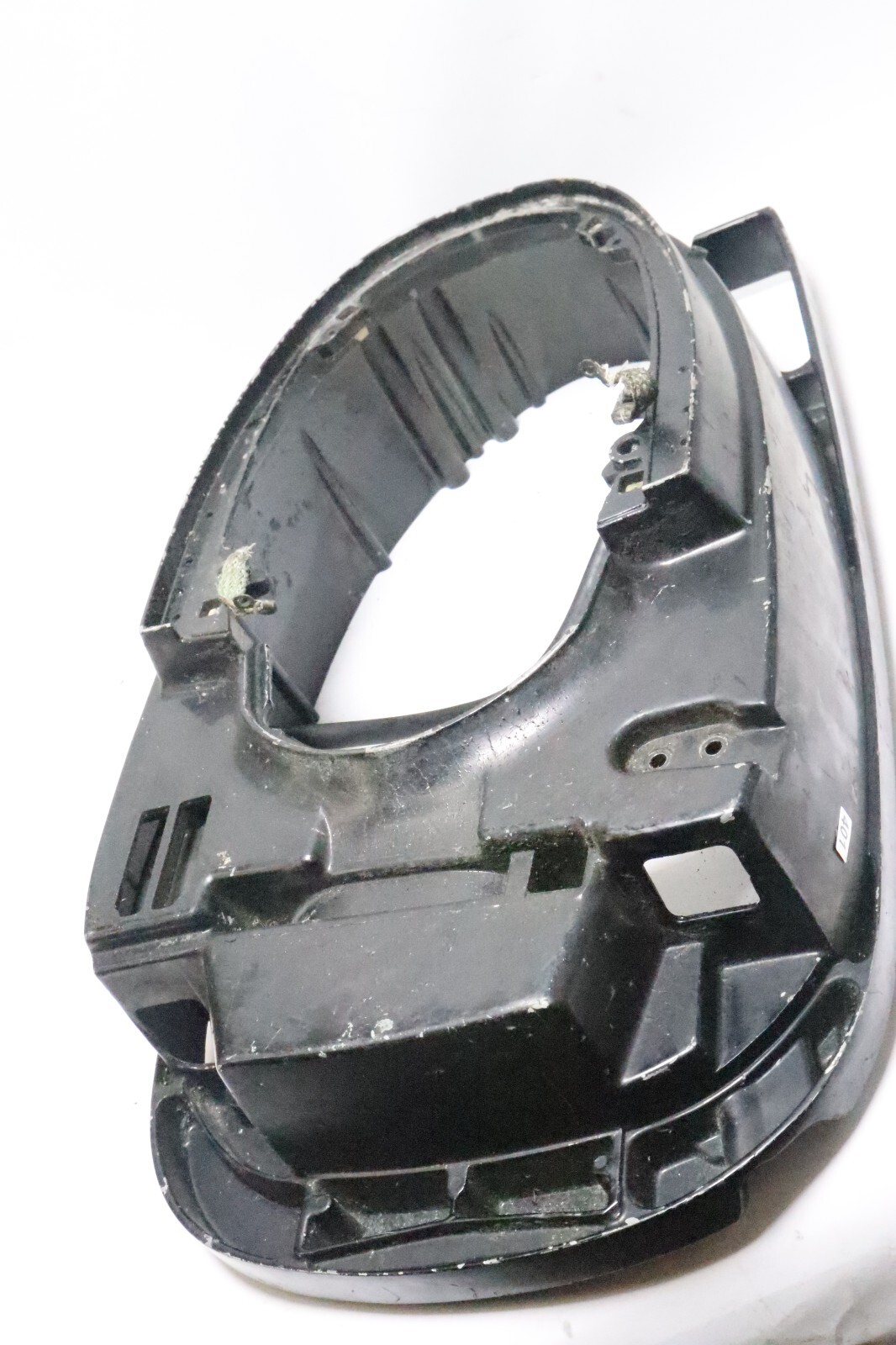 2158-7636 2158-7638 Mercury 80hp 4 Cylinder 2 Stroke Lower Cowling - Image 9