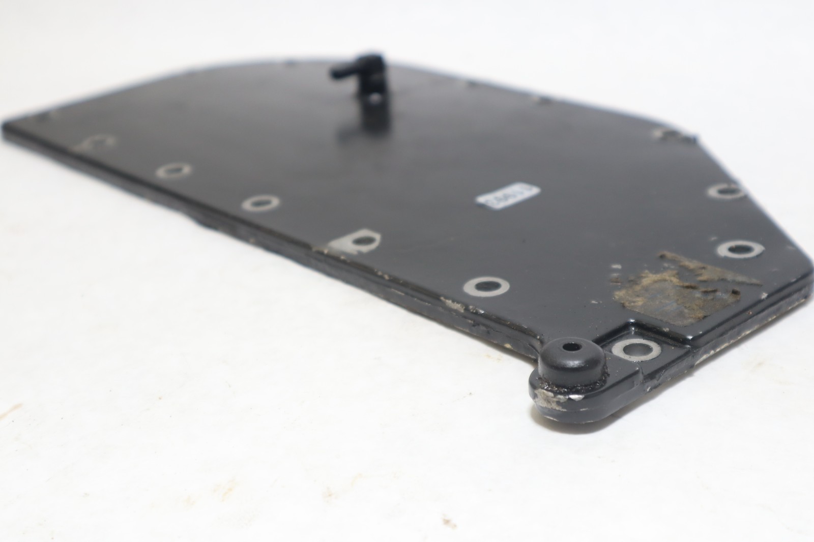 329834 343864 Johnson Evinrude 1986-96 Exhaust Manifold Cover 50 60 65 70 75 HP - Image 5
