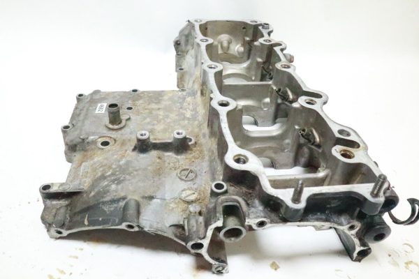 1998 99 SUZUKI GSXR750 UPPER ENGINE TOP CRANKCASE CRANK CASES MOTOR BLOCK  USED