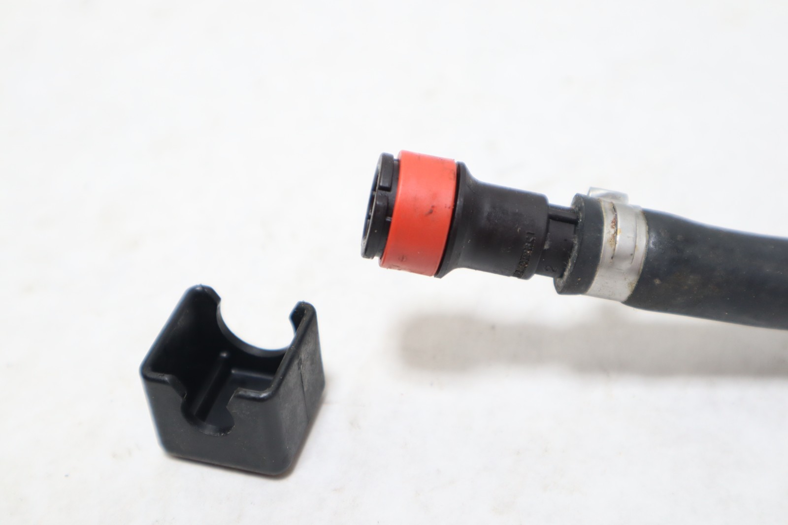 Yamaha GP1300R VX VX110 FX FX140 FZR Outboard Fuel Pipe Joint 60E-24300-01-00 - Image 5