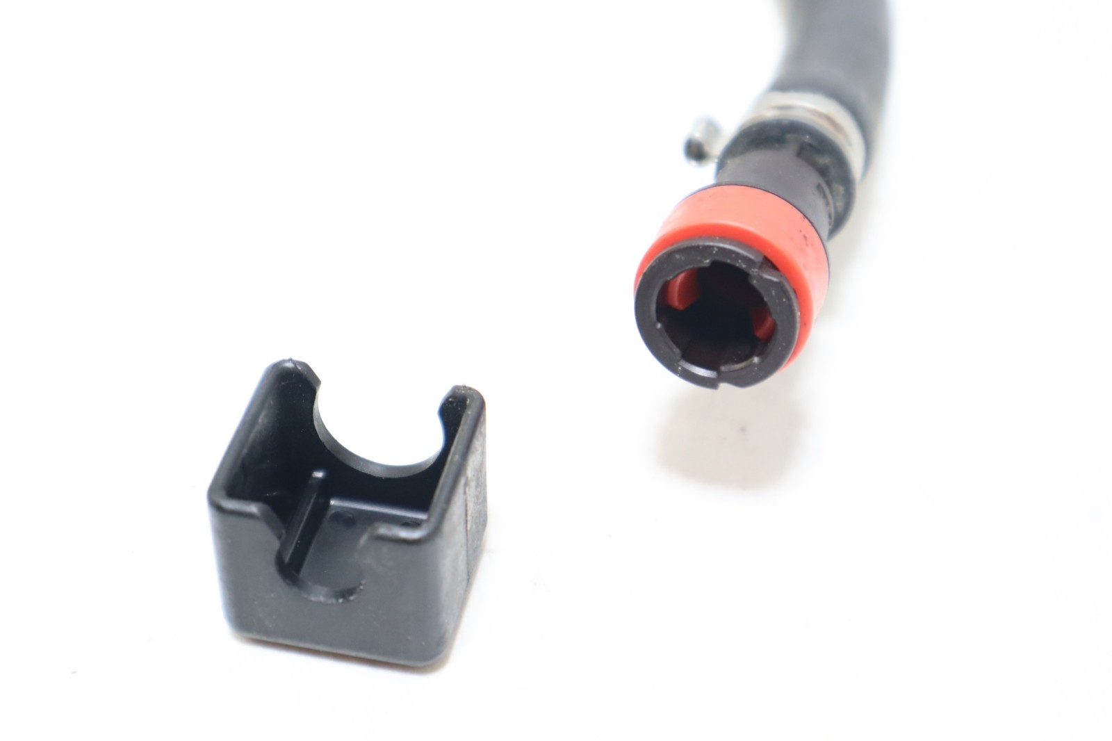 Yamaha GP1300R VX VX110 FX FX140 FZR Outboard Fuel Pipe Joint 60E-24300-01-00 - Image 6