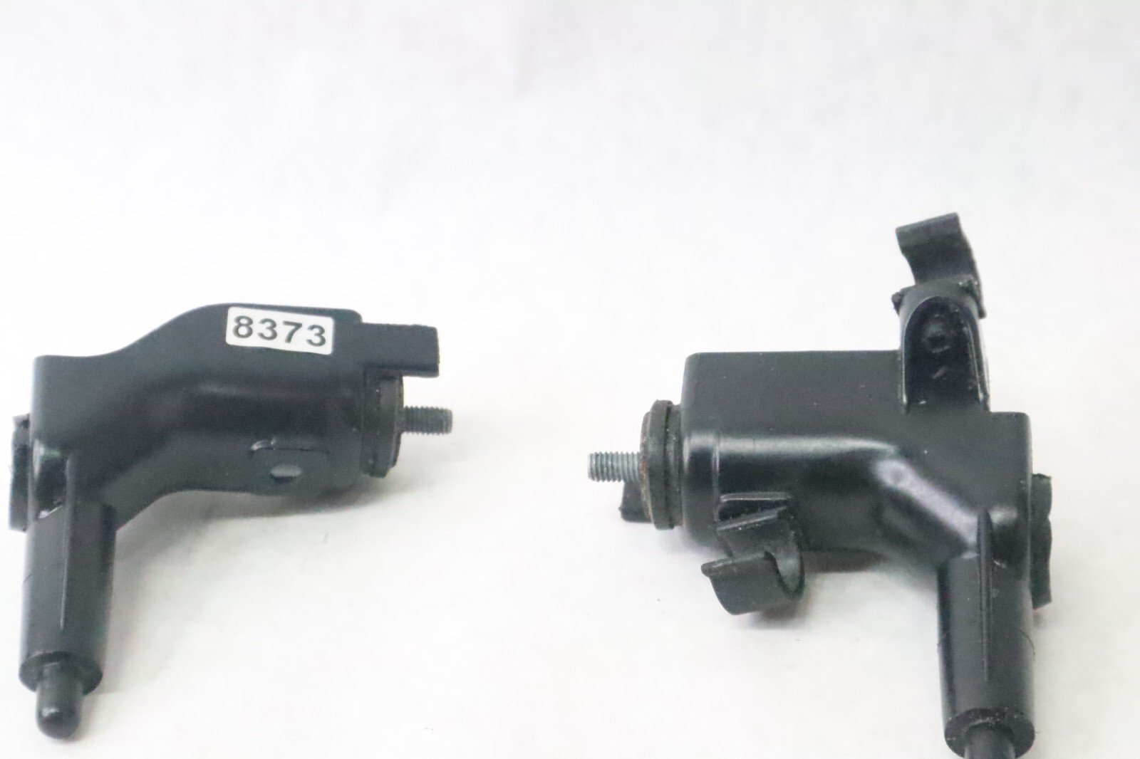 2007 + Honda BF 90 hp EFI Cover Mount Brackets Stoppers 40165-ZY9-010 - Image 5