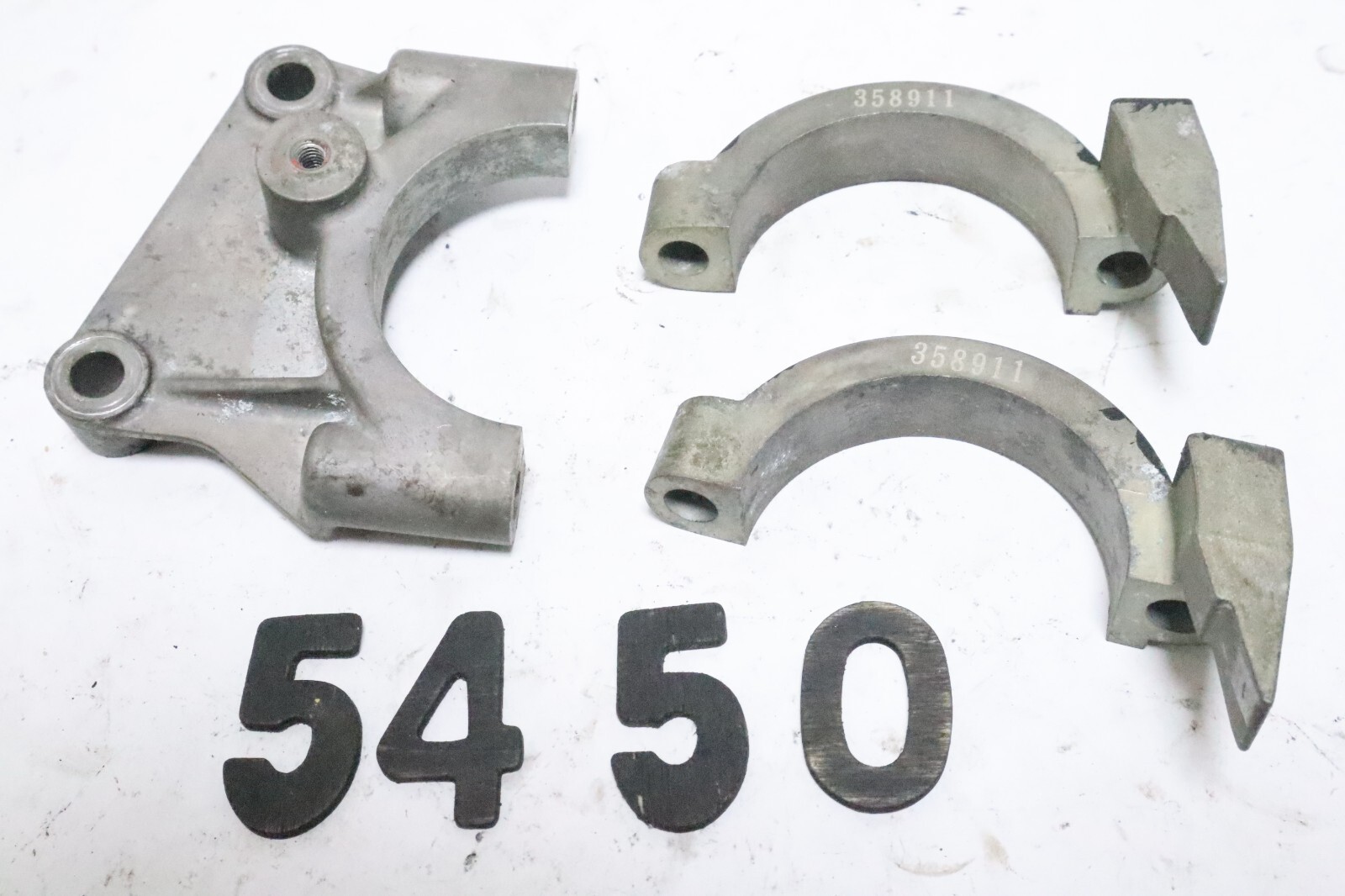 Evinrude Outboard Etec 150 hp 150hp 175 200 300 hp G2 Starter bracket 0358911 - Image 2