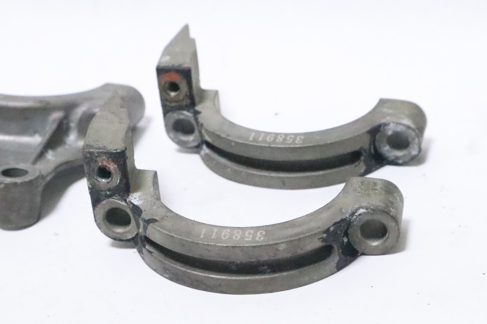 Evinrude Outboard Etec 150 hp 150hp 175 200 300 hp G2 Starter bracket 0358911 - Image 6