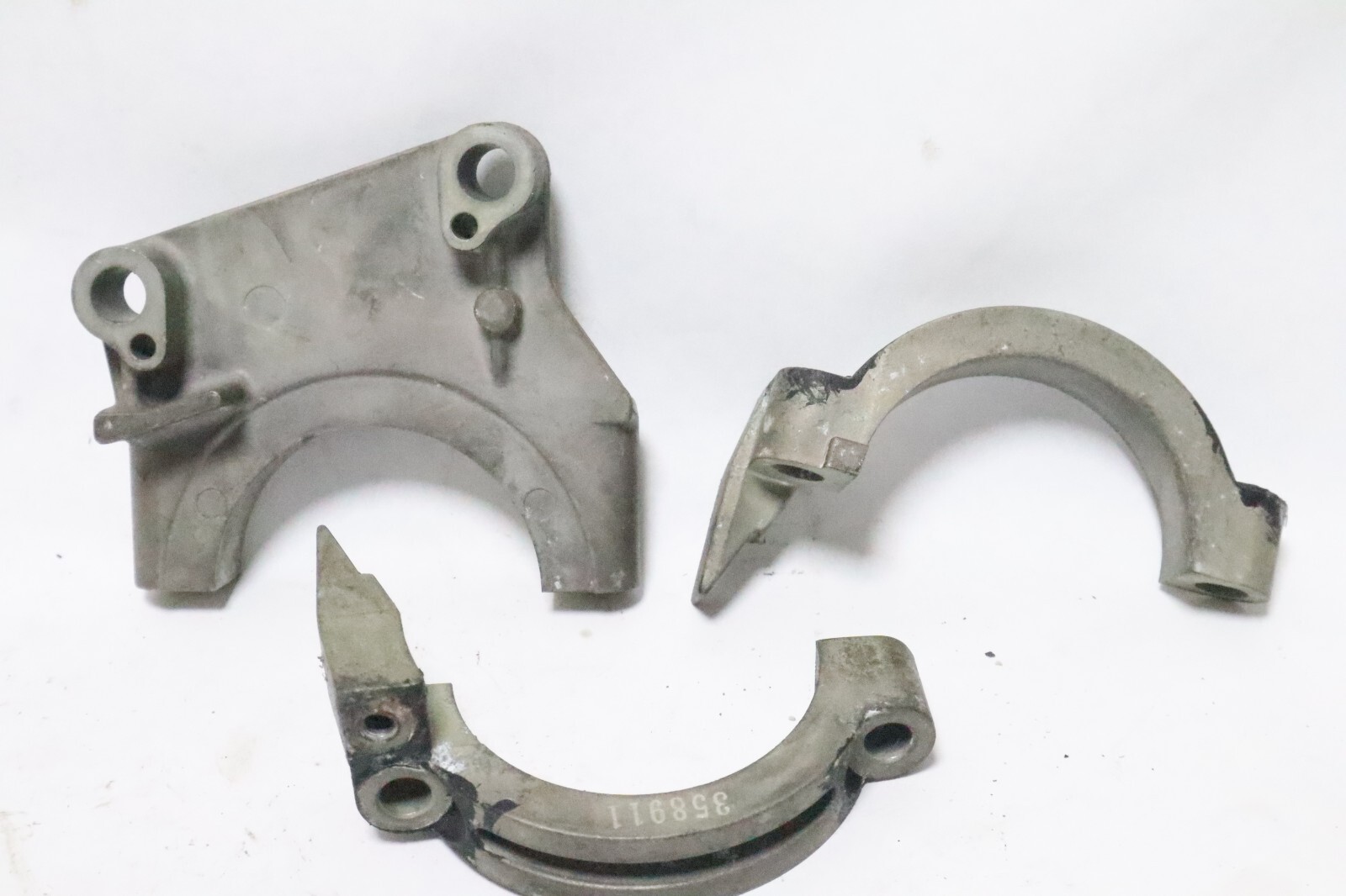 Evinrude Outboard Etec 150 hp 150hp 175 200 300 hp G2 Starter bracket 0358911 - Image 8